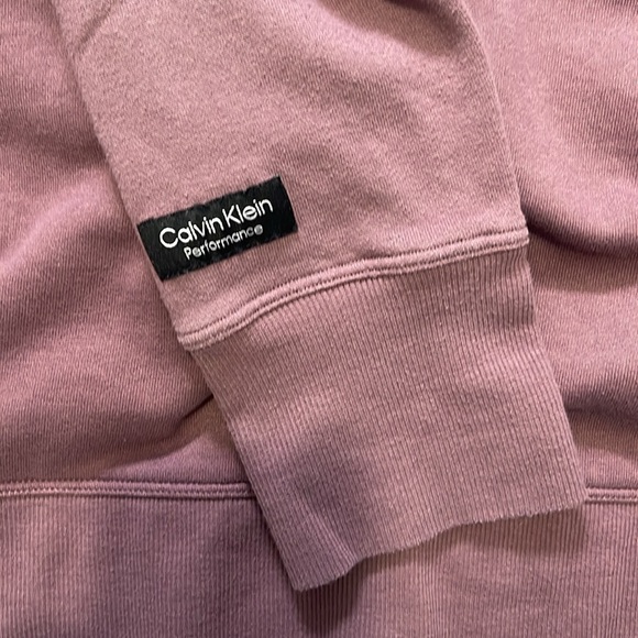 Calvin Klein sweatshirt! - Picture 6 of 6